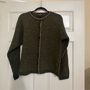 Vintage Woolrich Green Tan 100% Wool Women’s Button-Up Cardigan Sweater Large L